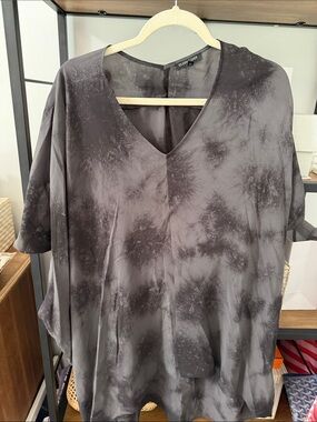 Eileen Fisher Gray Charcoal Tie-Dye V-Neck Tunic